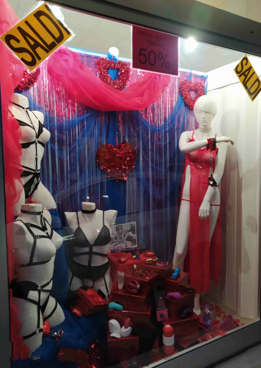 Saldi-San-Valentino-Boutique-dell'Eros-Sexy-Shop